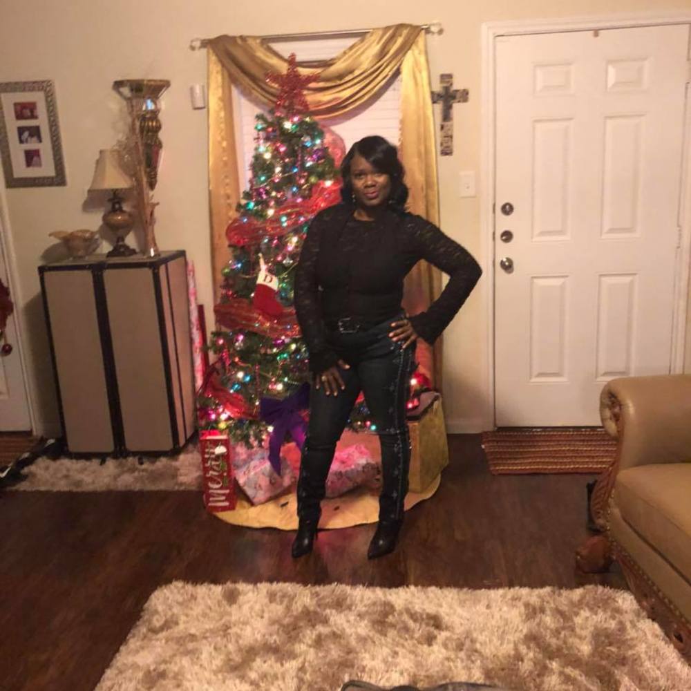 Meet your Posher, Dedrea